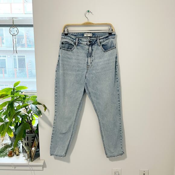 Abercrombie & Fitch The Skinny High Rise Jeans Size 10 - Picture 1 of 6